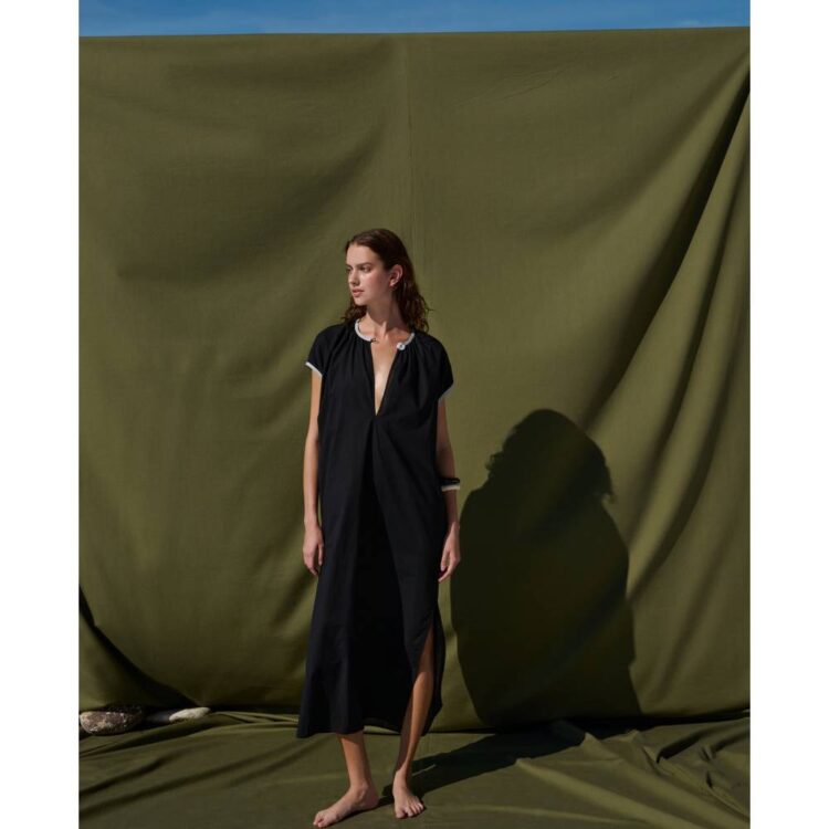 character-caftan-1
